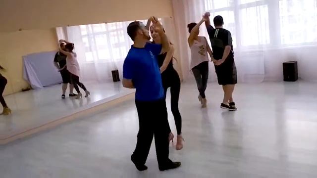 Salsa | Сальса в Омске, тренировка 1.09.18, Танцевальный центр PlatinumFD, Omsk смотреть онлайн
