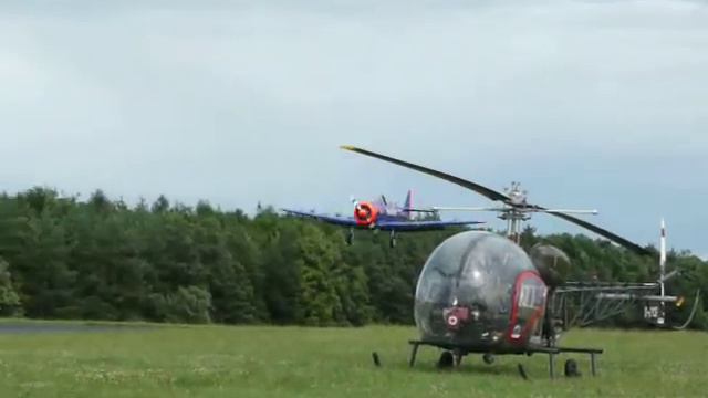 Kunstflug in Wuerzburg 2007-Teil5 смотреть онлайн