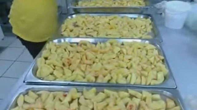 Картофель по -деревенски. смотреть онлайн