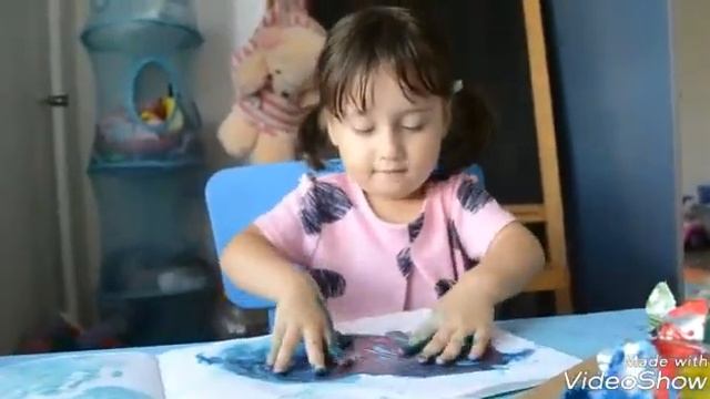 Рисуем вместе пальчиковыми красками, учим цвета и поём песенки??? смотреть онлайн