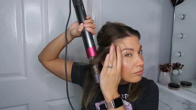 HOW I CURL MY HAIR USING THE DYSON AIRWRAP смотреть онлайн
