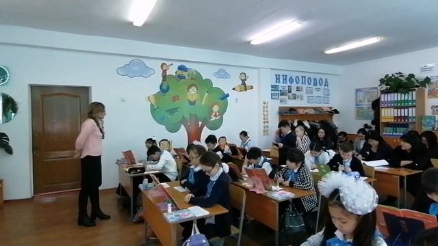 Открытый урок по литературному чтению 4 "Д" класс. Тема:Н.Некрасов Дедушка Мазай и зайцы. смотреть онлайн