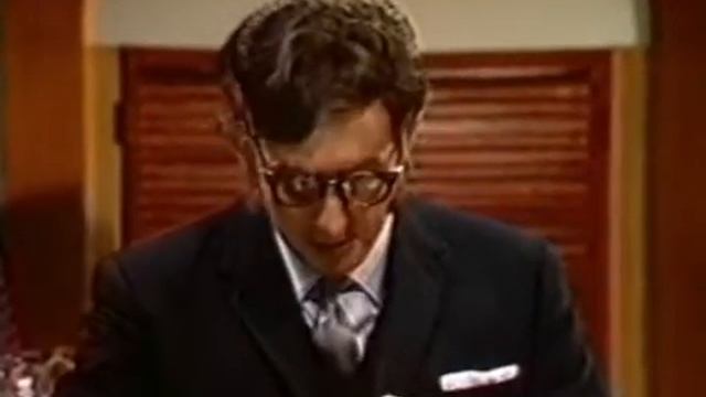 Монти Пайтон - Летающий цирк 3 смотреть онлайн