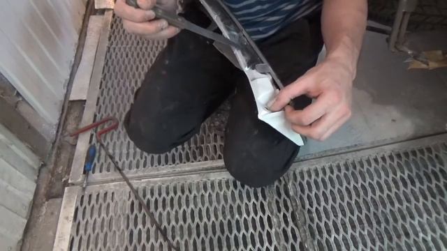 Mitsubishi Outlander III. Как разобрать крышку багажника. Всё самое сложное. смотреть онлайн