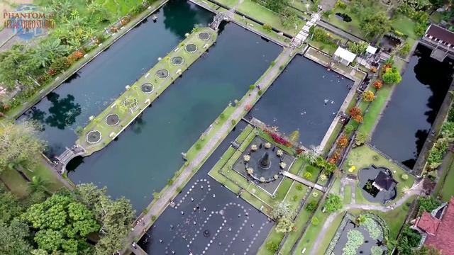 о.Бали Тирта Гангга Индонезия Indonesia Bali Tirta Gangga water palace video 4K DJI PHANTOM смотреть онлайн