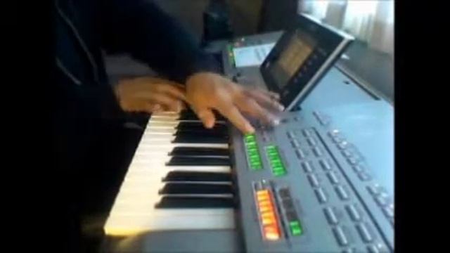 Terminator Theme Performed by Bent Jensen on Yamaha Tyros 3 смотреть онлайн