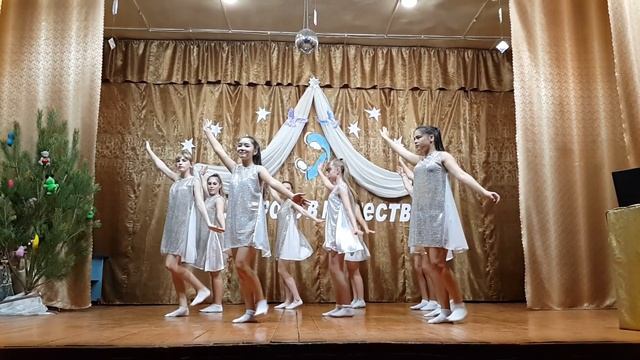 Танцевальный коллектив 'Ритм' смотреть онлайн