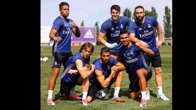 Cristiano Ronaldo's biceps revealed in one startling picture смотреть онлайн