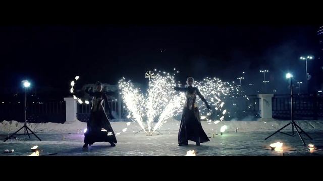 Театр огня и света "Kairos" - Дуэт Queens (нарезка) смотреть онлайн
