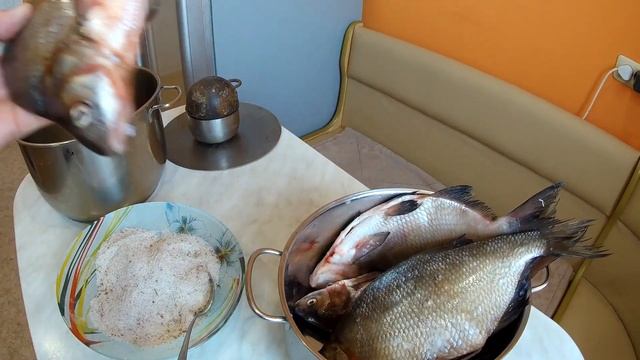 ТАКИХ ЛЕЩЕЙ вы еще НИКОГДА не ВИДЕЛИ ! САМЫЙ ВКУСНЫЙ ЛЕЩ на свете !!!Ни кого не учу смотреть онлайн