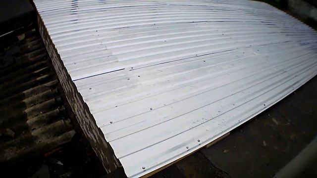 ПОДНЯЛИ КРЫШУ НА 80см И СВАРИЛИ МЕТАЛЛИЧЕСКИЕ ВОРОТА на СЕРЕГИН гараж мечты. за 6 дней в г. ТВЕРЬ смотреть онлайн