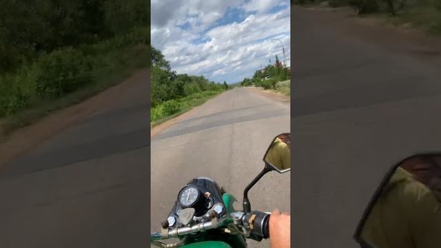 Едем на мотоцикле Урал смотреть онлайн