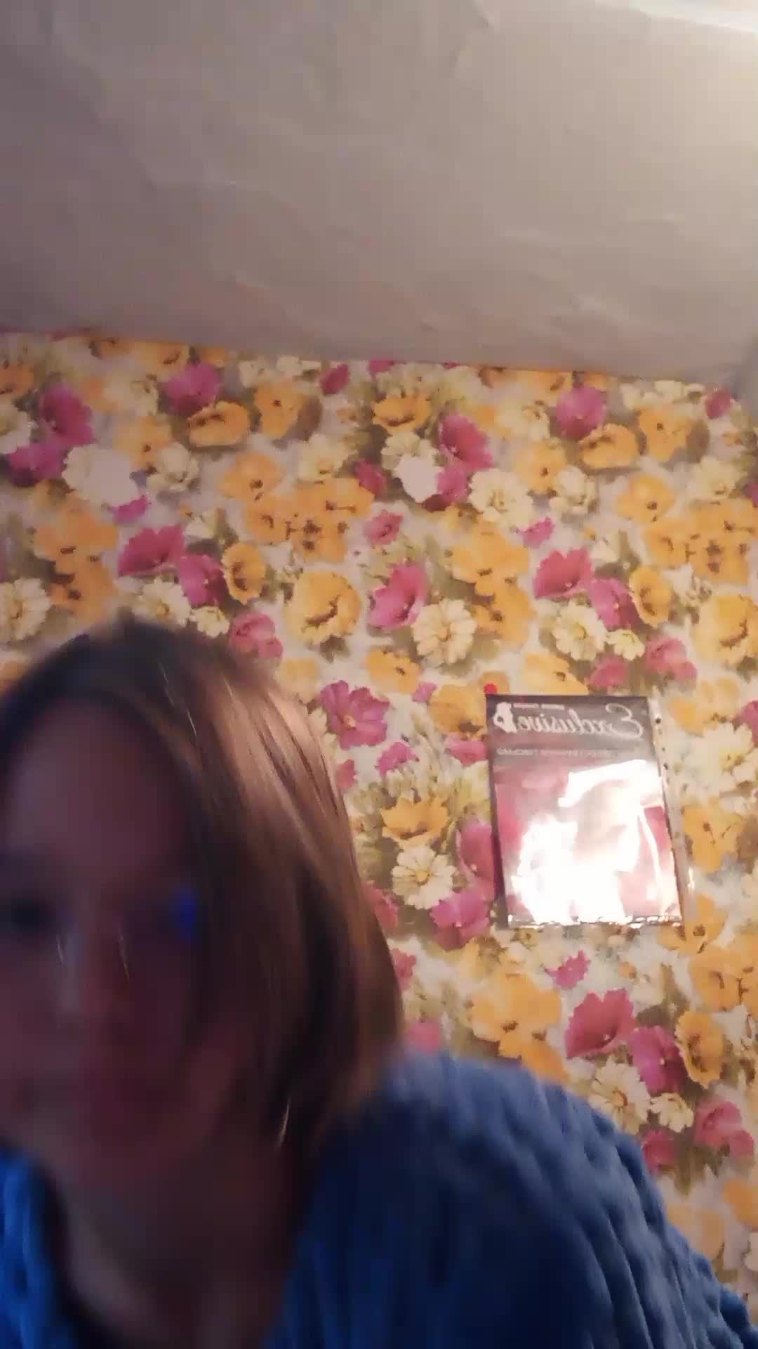 убираюсь на столе и страдаю ерундой