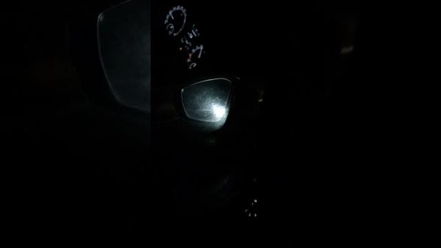 2020 Skoda Octavia 1,6l TDI (115hp) vs Audi A4 Avant race on german Autobahn in heavy rain Top Spee смотреть онлайн