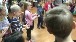 Мастер-класс по пантомиме для детей. Уроки от мима. Показ сценки "Иллюзионист".