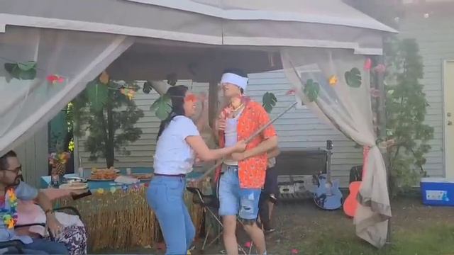 MI FIESTA HAWAIIANA #20 EN CANADA!! - Kenneth смотреть онлайн