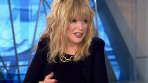 Сегодня не стало : Скончалась легендарная Алла Пугачева...