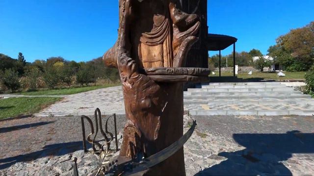 Холодноярские тропы. Пробираемся ночью через густой лес. Холодний яр. Часть 1 смотреть онлайн