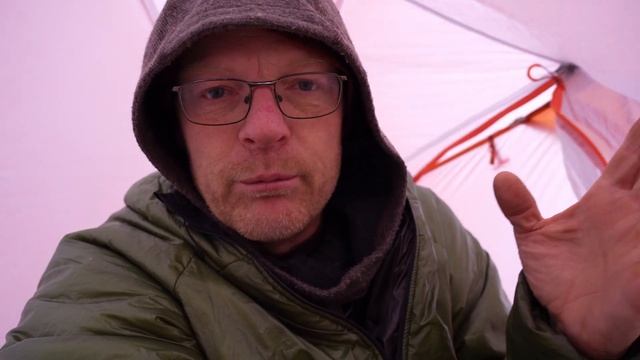3 Must-Have Hiking Gear Essentials | Surviving a Fall Snowstorm in Lapland смотреть онлайн