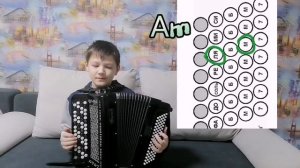Играем гитарные аккорды Am, Dm и E на баяне / Playing guitar chords Am, Dm and E on the accordion