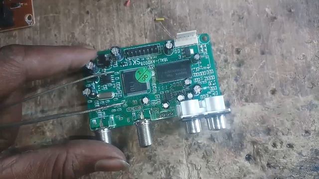 FREE DTH RECEIVER MOTHERCARD AND SUPPLY PRICE&MORE INFO..