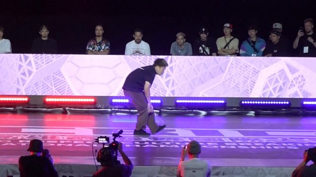 《QUAKE(孫振) VS ALKOLIL(俄羅斯) 》冠軍賽 強強對決 B-BOY SOLO Battle終局之戰~RCBIC 2023高雄霹靂舞國際大賽Respect Culture Serie смотреть онлайн