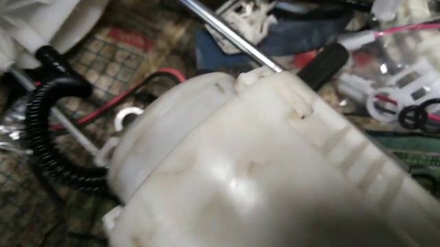 Honda CR-V IV замена топливного фильтра смотреть онлайн