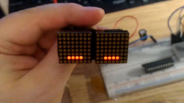 Глазки для будущей робохрени на MAX7219 смотреть онлайн