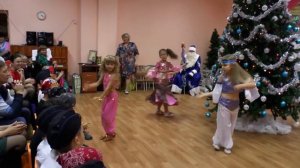 Новый год. Утренник в детском саду. Восточный танец