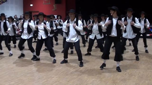 Démo de Rabbi Jacob à la Forêt-Fouesnant смотреть онлайн