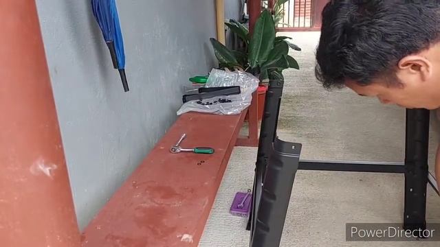 Set-up and assembling of BOSCH GTS 254 base stand смотреть онлайн