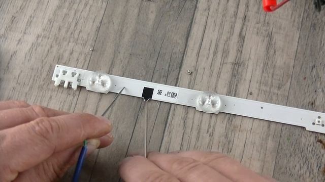 Ремонт подсветки телевизора Samsung UE32F6400AK смотреть онлайн