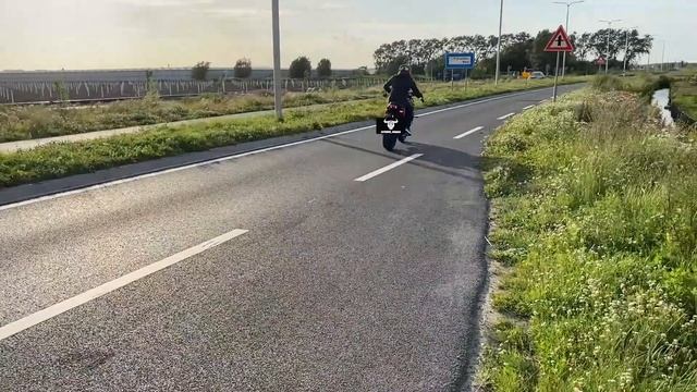 MT09 Austin racing EXHAUST SOUND: Quick shifter AR sound | fly by Yamaha FZ09 смотреть онлайн