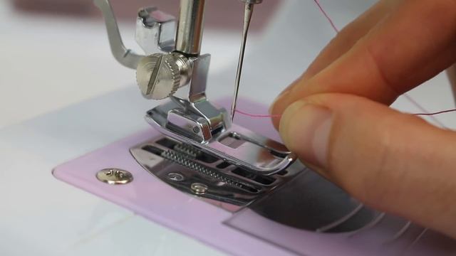 How to Operate a Portable Mini Sewing Machine FHSM 505 - NEX Sewing Machine смотреть онлайн