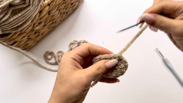 Как закончить вязание и закрепить нить? смотреть онлайн