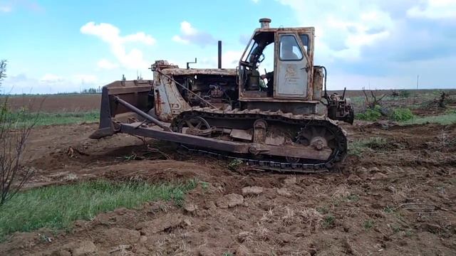 Трактор Т-100 смотреть онлайн