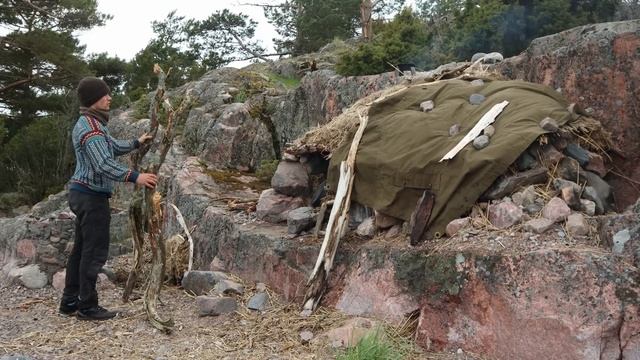 3 Day Beach Bushcraft: HEAVY RAIN & WIND - Expanding my Shelter -ASMR смотреть онлайн