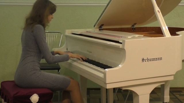 Сушицкая Анастасия - С. Орфеев "Украинская народная песня" смотреть онлайн