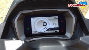 Piaggio MP3 530 Exclusive (2022) | Test Ride and Review, Walkaround, 0 to 100 kph | VLOG 343