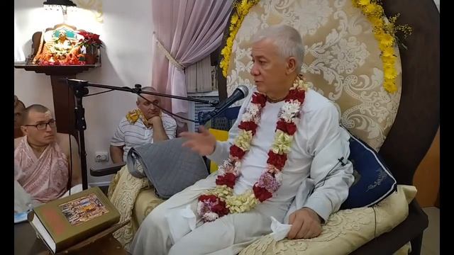 Каждое слово как ?Обретение вкуса к Святому Имени.Е.М. Чайтанья Чандра Чаран пр. Джапа. Харе Кришна смотреть онлайн