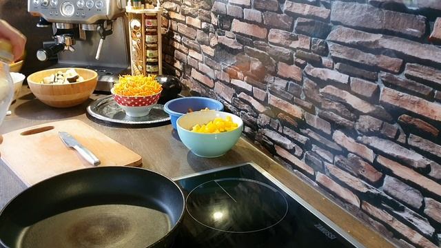 Очень вкусное овощное рагу с баклажаном к картофельному пюре,дети попросили добавки смотреть онлайн