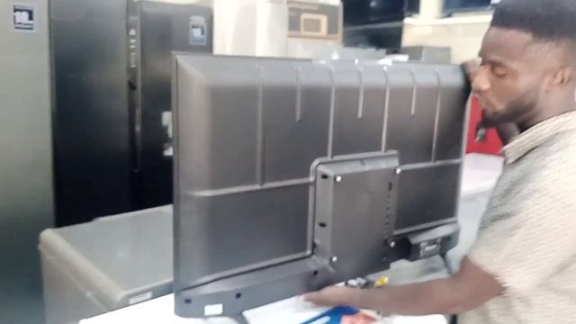 HOW TO IDENTIFY A FAKE HISENSE TV IN NIGERIA. смотреть онлайн