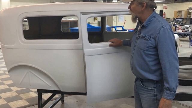 Spirit Cars 1930-1931 Ford Model A Sedan Fiberglass Body смотреть онлайн