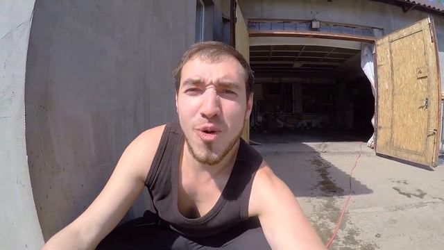 Собаки против воды! Овчарка топчет хаски и маламута. смотреть онлайн