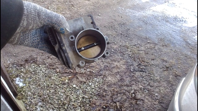 Чистим дроссельную заслонку Volvo S60, S80