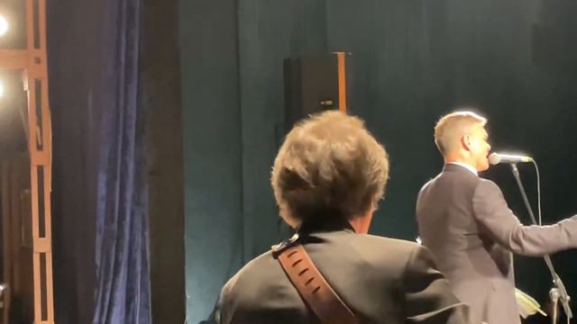 «Под музыку Вивальди…» смотреть онлайн