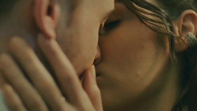 ❄️Я очень люблю тебя, Эда❤️ Волшебный момент✨ Serkan Eda? смотреть онлайн