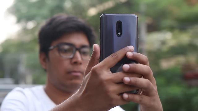 Hindi Comparison, Kon Hai Sabse Behter Mid Range Flagship or Flagship Killer смотреть онлайн