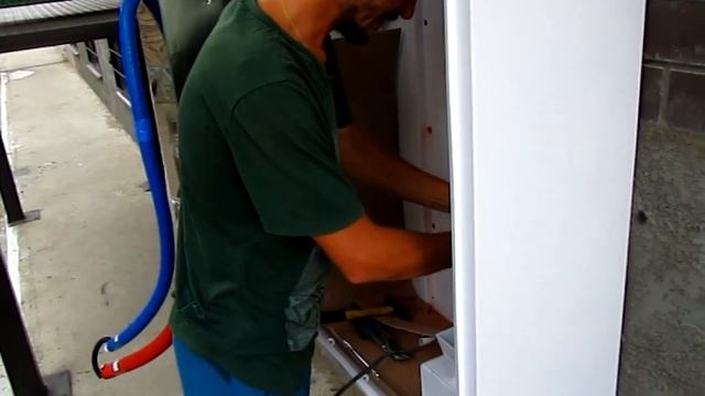 Шок! Чистая ли вода в аппаратах продажи воды? Смотри пока не удалили! filtered water