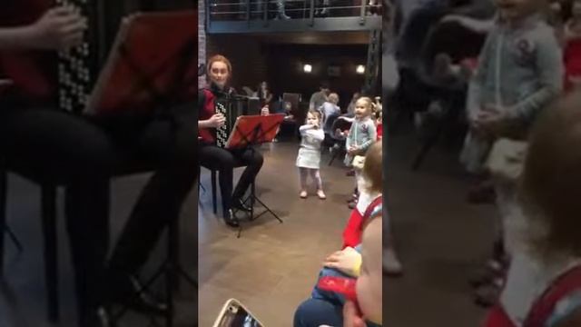 Учитесь чувствовать музыку! смотреть онлайн